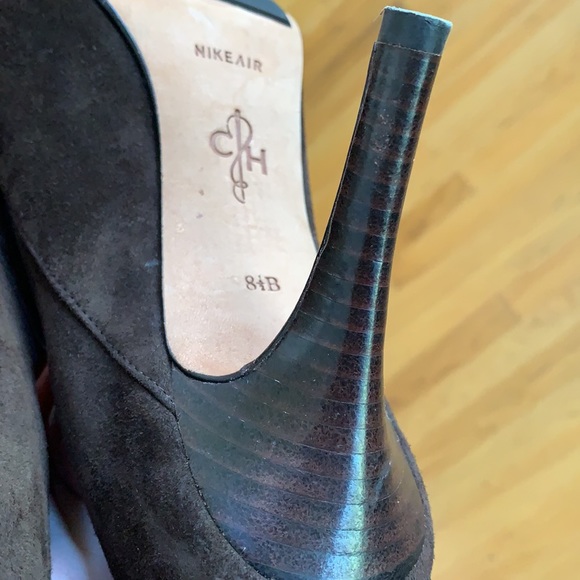 Cole Haan Nike Air Suede/Leather Heels like new! - Picture 10 of 10